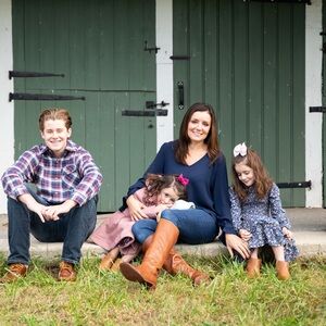 Meet your Posher, Crystal